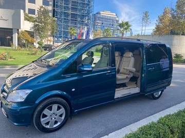 Cars: Mercedes-Benz LUXURY