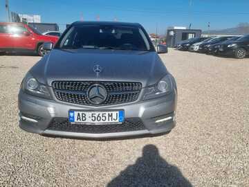 Auto: MERCEDES BENZ C CLASS AUTO
