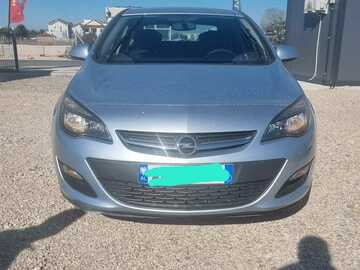 Auto: OPEL ASTRA