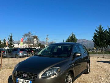 Cars: FIAT CROMA Diesel Economic