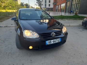 Makina: Volkswagen golf 5 AA667GZ