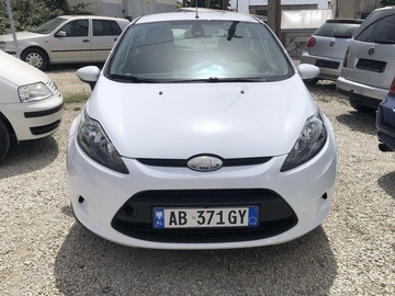 Cars: Ford fiesta 371