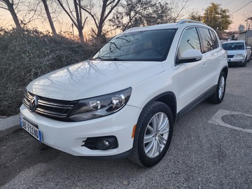 Cars: VW TIGUAN