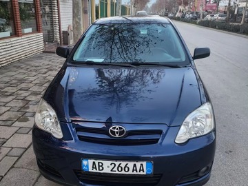 Cars: Toyota Corolla