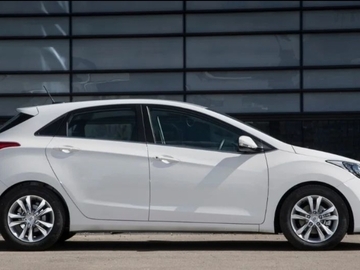 Cars: Hyundai I30 2014