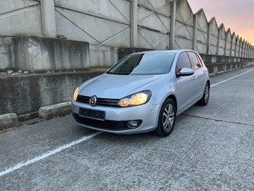 Cars: Volkswagen Golf