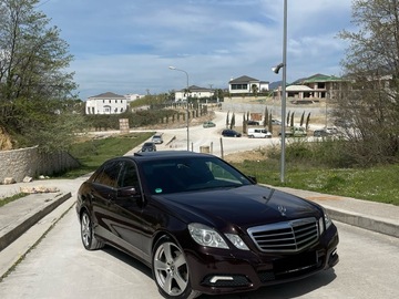 Cars: Mercedes Benz E220 Diesel Automatic AMG line
