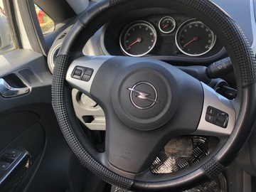Cars: Opel corsa