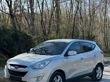 Cars: Hyundai Tucson 