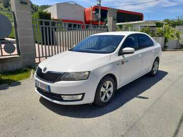 Makina: Skoda Rapid AA849HH