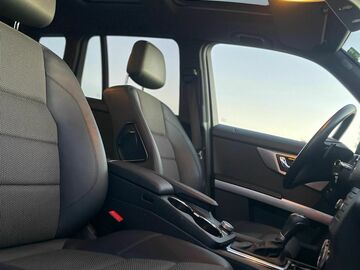 Auto: MERCEDES BENZ GLK