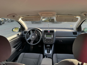 Cars: VOLKSWAGEN GOLF 5