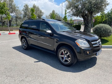 Cars: Mercedes-benz GL classes