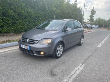 Cars: VW GOLF PLUS