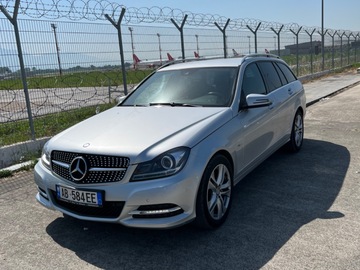 Auto: Mercedez Benz C-klass