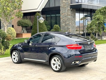 Auto: BMW x6