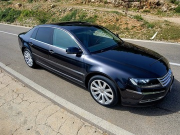 Auto: Phaeton (AB 864 IT)