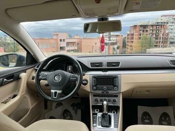 Cars: VW Passat