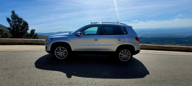 Tiguan (AB 233 NO)