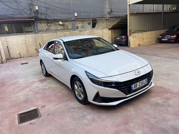 Auto: Hyundai Avante