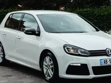 Auto: Volkswagen Golf 6