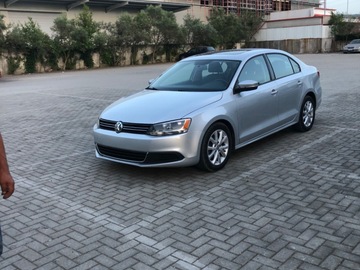 Cars: volswageni jetta 