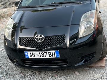 Auto: Toyota Yaris 