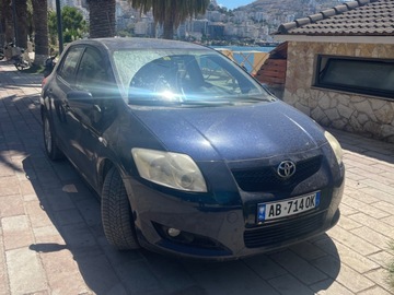 Makina: Toyota Auris