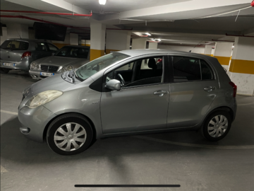 Makina: Yaris Toyota