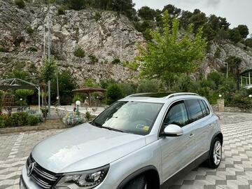 Cars: VW TIGUAN AB679KO - 2013