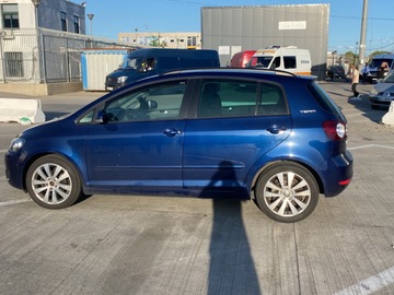 Cars: Vw golf  6+