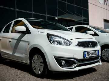 Cars: Mitsubishi spacestar (978)