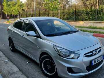 Cars: Hyundai accent