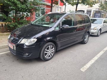Cars: vw Touran