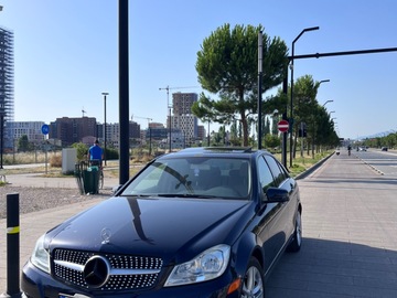 Auto: Mercedes Benz C-class