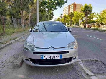Cars: Citroen C5