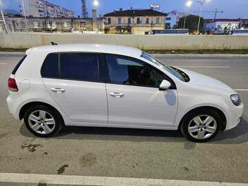 Cars: VW Golf 6