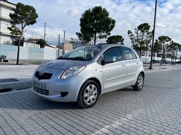 Makina: Toyota Yaris manual 1