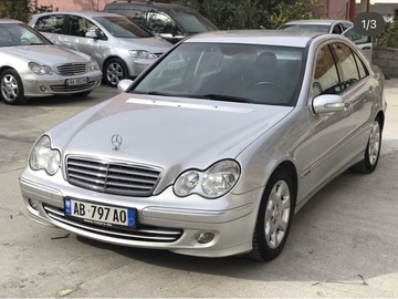 Cars: Mercedez C class 220