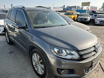 Cars: Wolkswagen Tiguan 