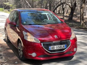 Makina: Peugeot 208