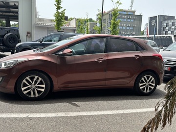 Cars: Hyundai I 30