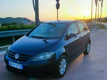 Cars: Volkswagen Golf Plus