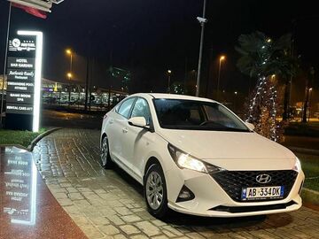 Makina: Hyundai Accent 2021