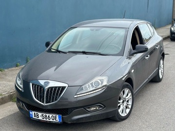 Makina: Lancia Delta 