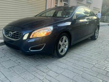 Cars: Volvo S60 Benzin