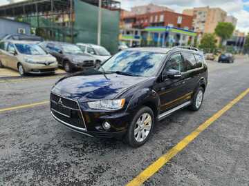 Cars: Mitsubishi Outlander