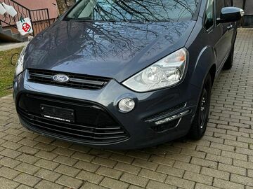 Makina: Ford S-Max 1.6 