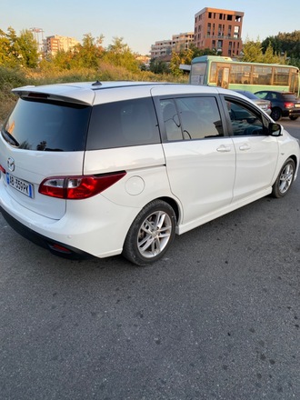 Mazda 5