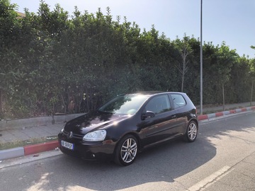 Cars: Volkswagen Golf V